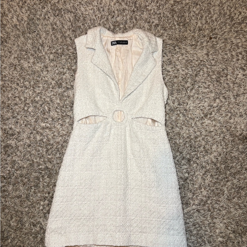 Zara Cream Tweed Sleeveless Mini Dress with Ring Detail - Picture 1 of 3